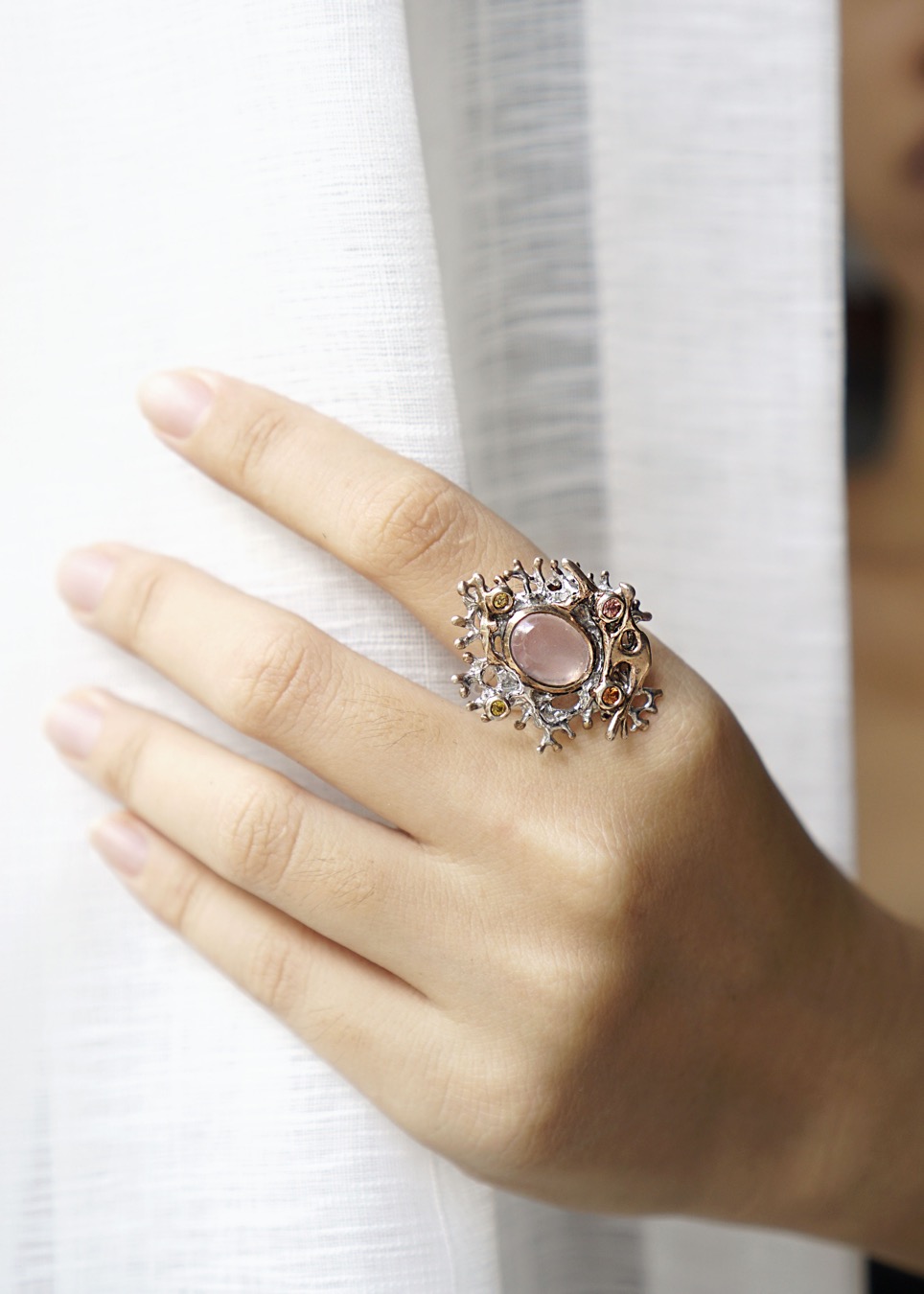 Rose Quartz Oval Crafted Ring