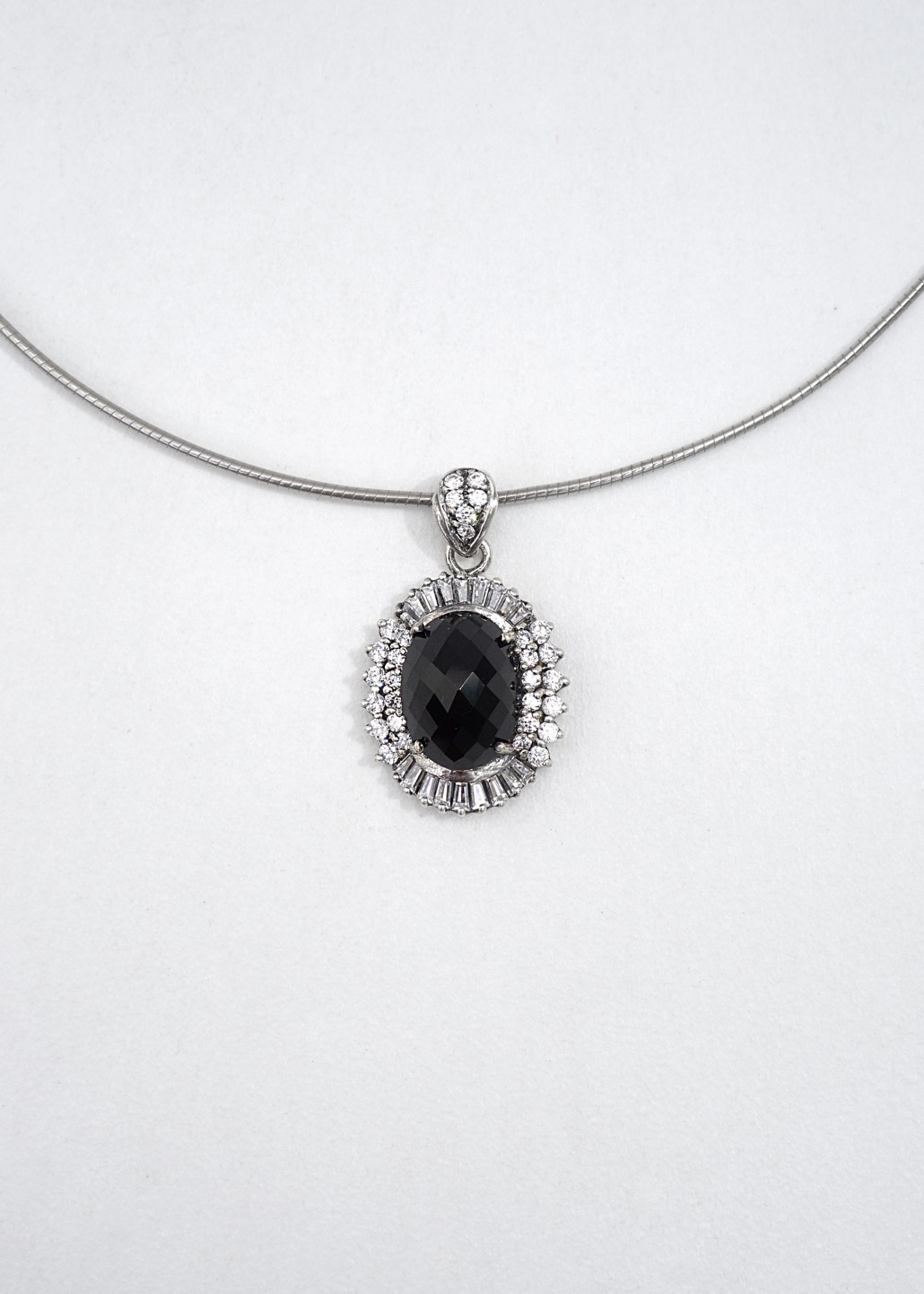 Black Spinel & CZ Pendant_DSC2537